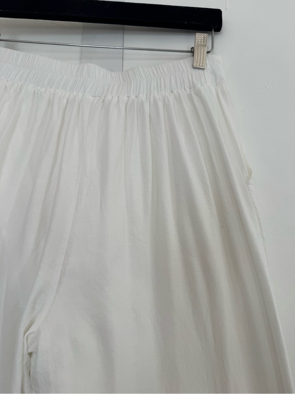 Modesees White Tapered Flowy Pleated Cuffed Balloon Pants Minimalist Lined - Picture 8 of 12